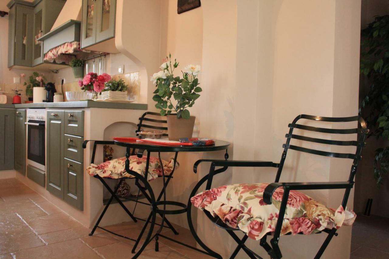 *Villa Pap-Live The Greek Hospitality In A Village* Nea Sampsounta Εξωτερικό φωτογραφία