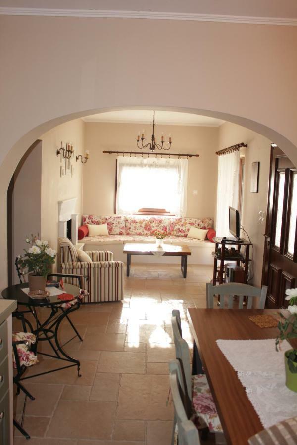 *Villa Pap-Live The Greek Hospitality In A Village* Nea Sampsounta Εξωτερικό φωτογραφία