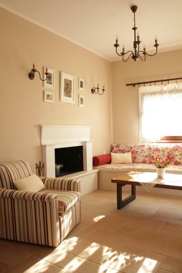 *Villa Pap-Live The Greek Hospitality In A Village* Nea Sampsounta Εξωτερικό φωτογραφία